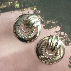 Premier Designs Earrings